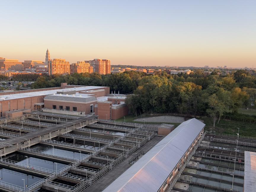 Looking across the AlexRenew wastewater treatment plant toward Duke Street. 